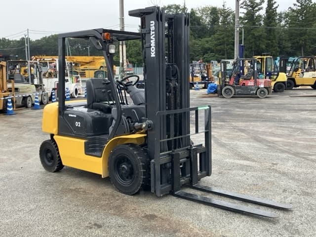 Forklift — Auction (lot 8462-4048)