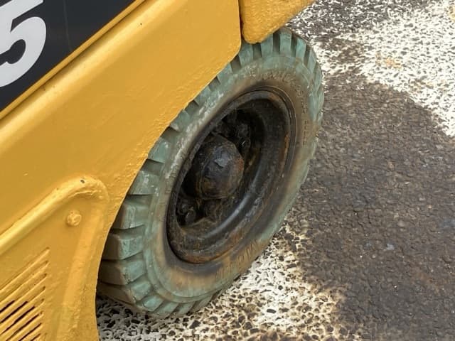 Battery Forklift — Auction (lot 8462-4049)