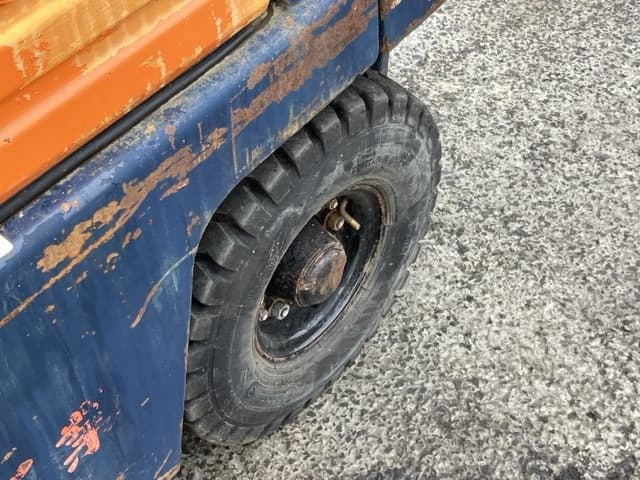 Forklift — Auction (lot 8462-4054)