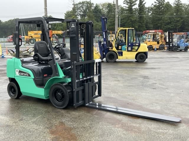 Forklift — Auction (lot 8462-4069)