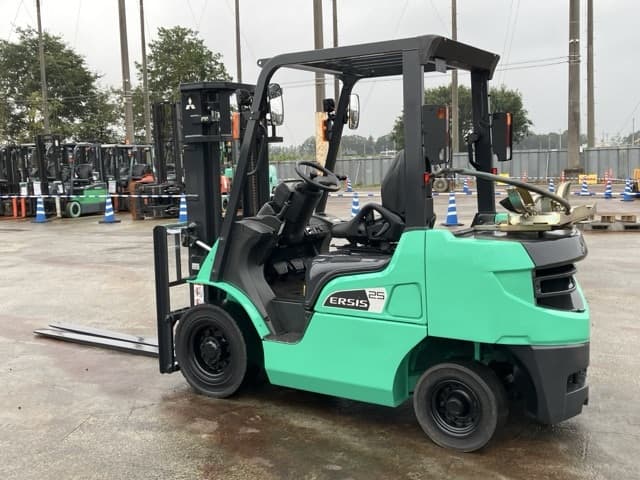 Forklift — Auction (lot 8462-4069)