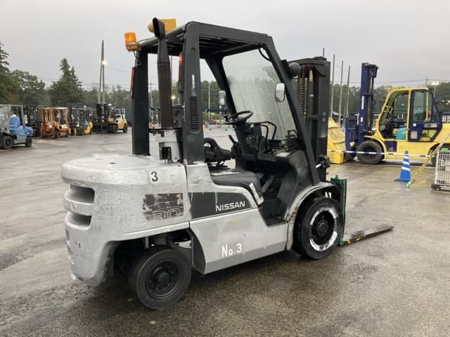 Forklift — Auction (lot 8462-4071)