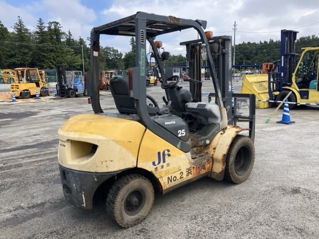 Forklift — Auction (lot 8462-4083)