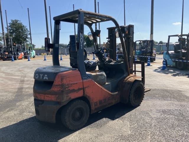 Forklift — Auction (lot 8462-4098)