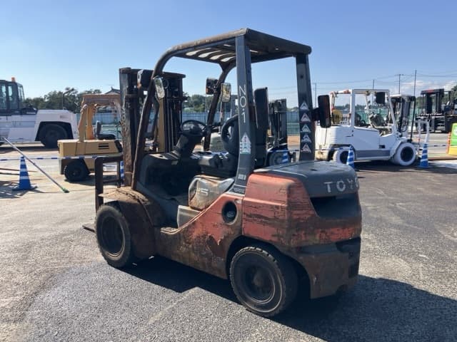 Forklift — Auction (lot 8462-4098)