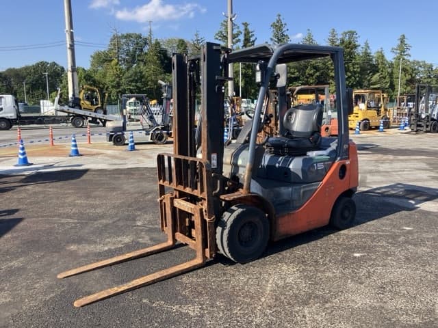 Forklift — Auction (lot 8462-4104)
