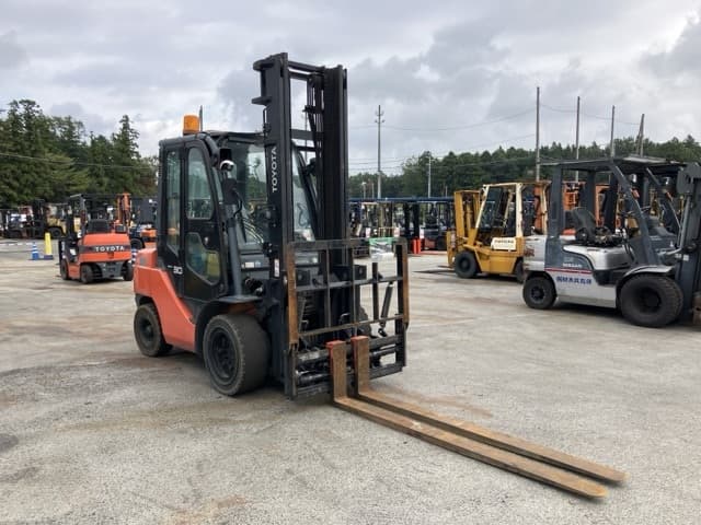 Forklift — Auction (lot 8462-4119)