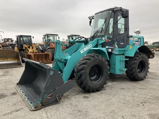 WHEEL LOADER — Auction (lot 8462-412)