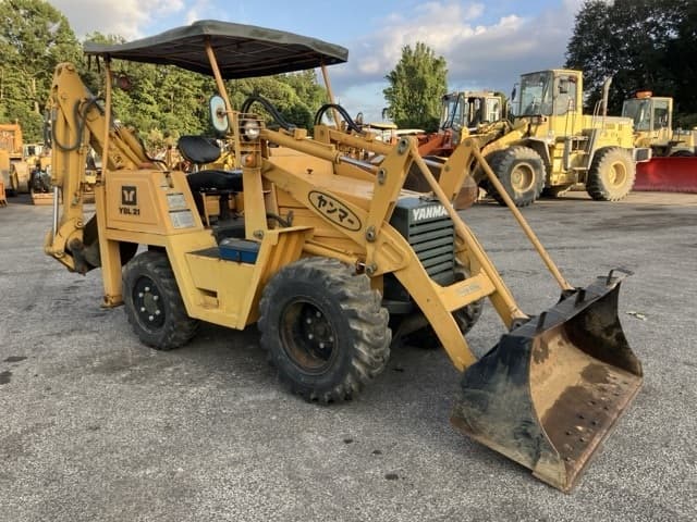 MINI WHEEL LOADER — Auction (lot 8462-413)