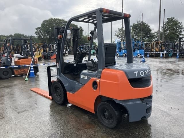 Forklift — Auction (lot 8462-4154)