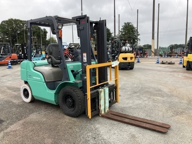 Forklift — Auction (lot 8462-4156)