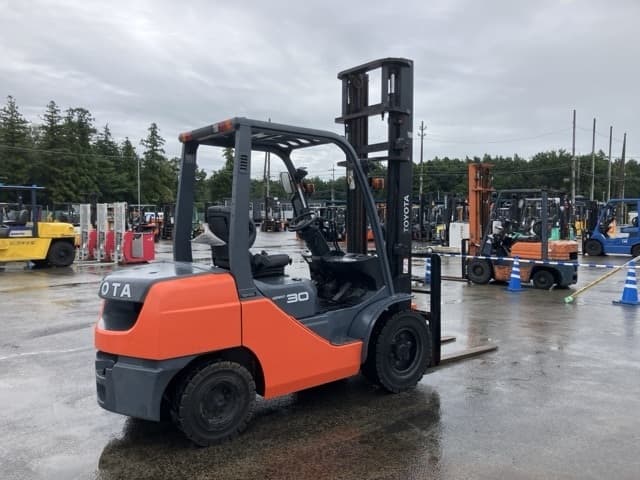 Forklift — Auction (lot 8462-4161)