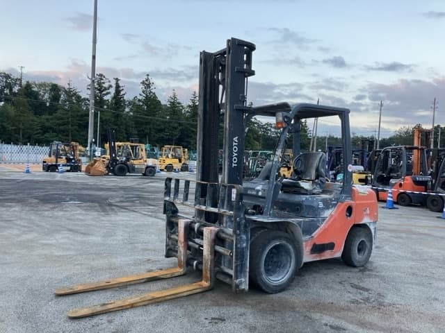 Forklift — Auction (lot 8462-4175)