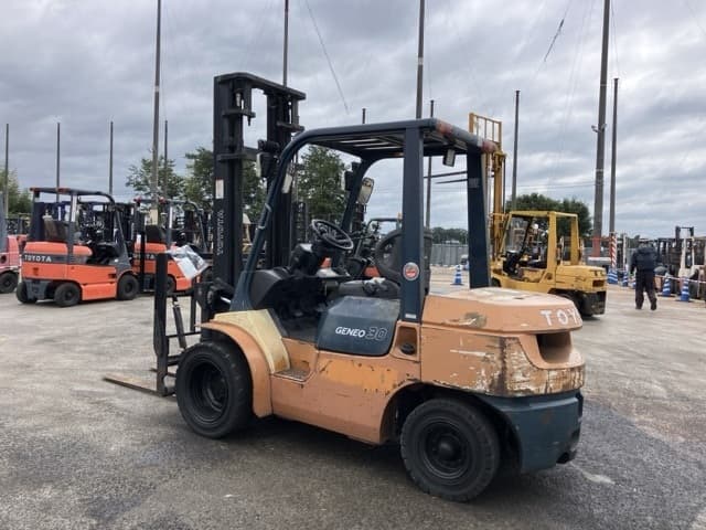 Forklift — Auction (lot 8462-4179)
