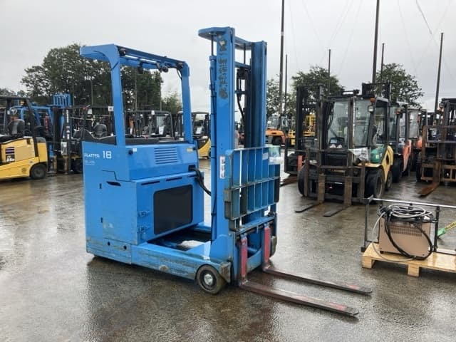 Reach Forklift — Auction (lot 8462-4198)