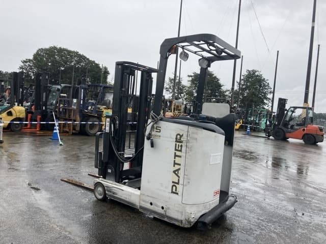 Reach Forklift — Auction (lot 8462-4199)