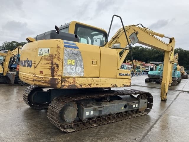 EXCAVATOR — Auction (lot 8462-424)