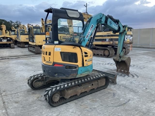 MINI EXCAVATOR — Auction (lot 8462-433)