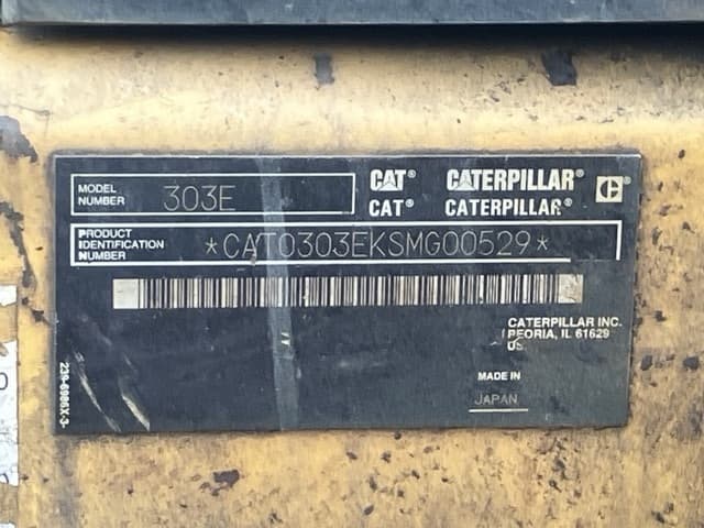 MINI EXCAVATOR — Auction (lot 8462-438)