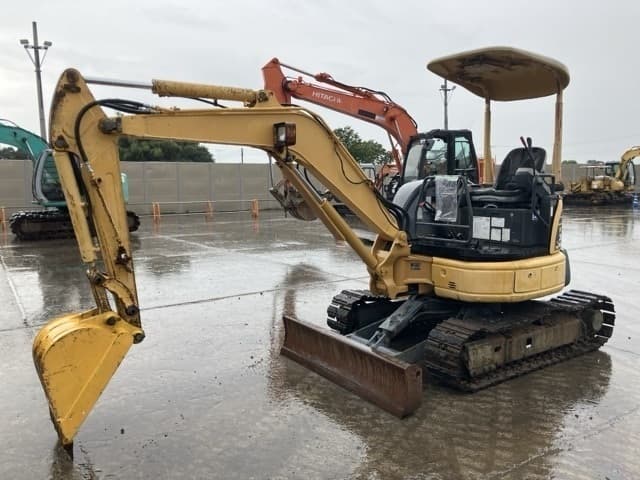 MINI EXCAVATOR — Auction (lot 8462-439)