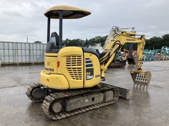 MINI EXCAVATOR — Auction (lot 8462-440)