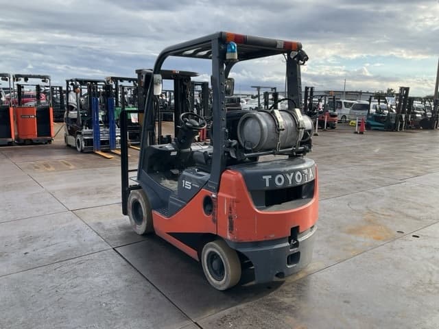 Forklift — Auction (lot 8462-44002)