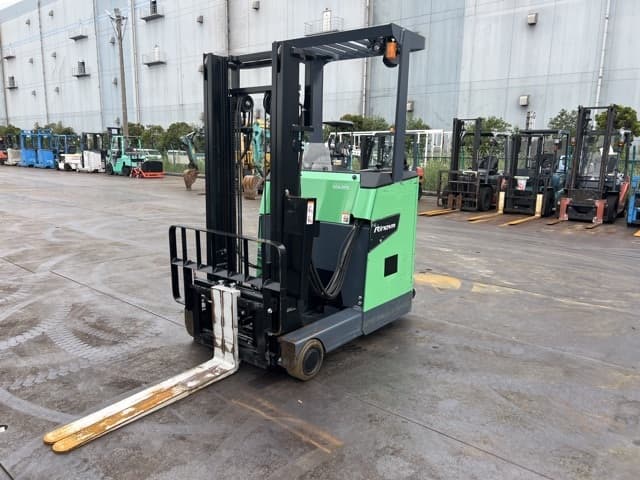 Reach Forklift — Auction (lot 8462-44008)