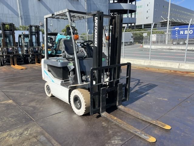 Battery Forklift — Auction (lot 8462-44014)