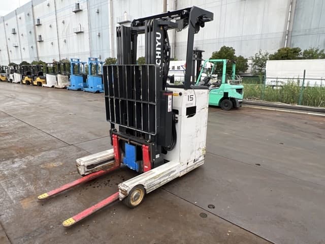 Reach Forklift — Auction (lot 8462-45801)