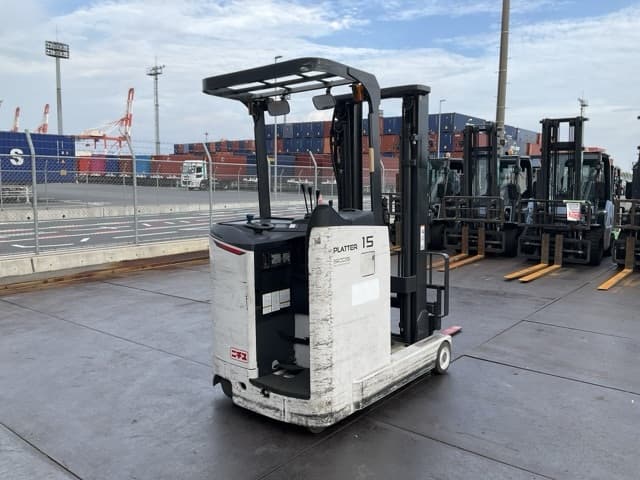Reach Forklift — Auction (lot 8462-45802)
