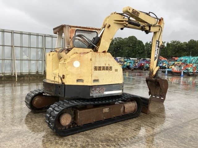 MINI EXCAVATOR — Auction (lot 8462-459)