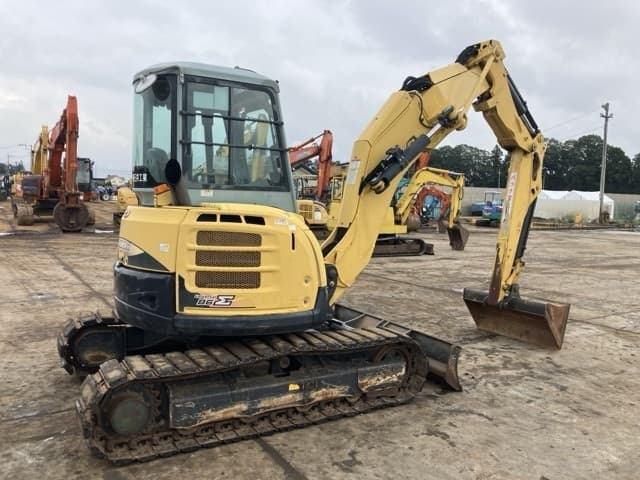 MINI EXCAVATOR — Auction (lot 8462-462)