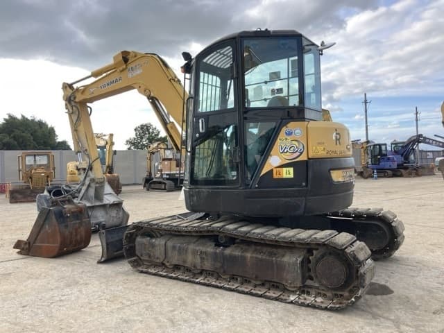 EXCAVATOR — Auction (lot 8462-469)