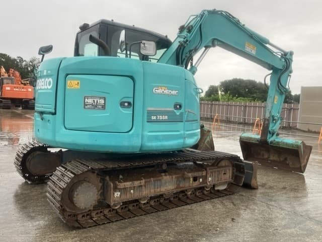 EXCAVATOR — Auction (lot 8462-471)