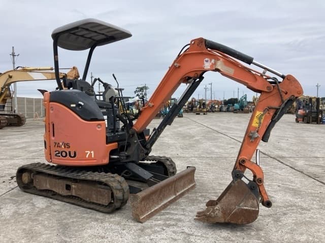 MINI EXCAVATOR — Auction (lot 8462-489)