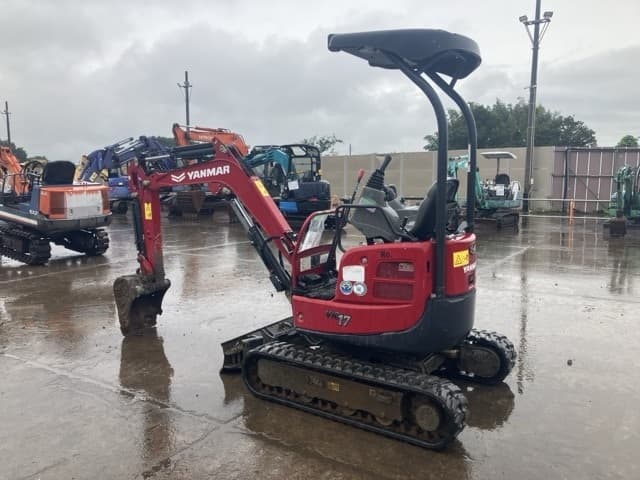 MINI EXCAVATOR — Auction (lot 8462-492)