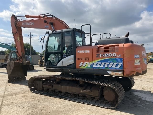 EXCAVATOR — Auction (lot 8462-495)
