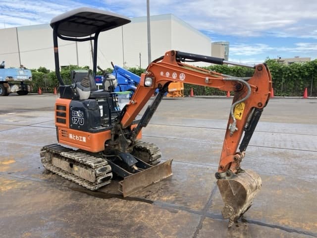 MINI EXCAVATOR — Auction (lot 8462-50002)