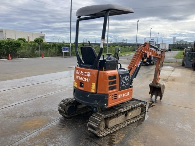 MINI EXCAVATOR — Auction (lot 8462-50002)