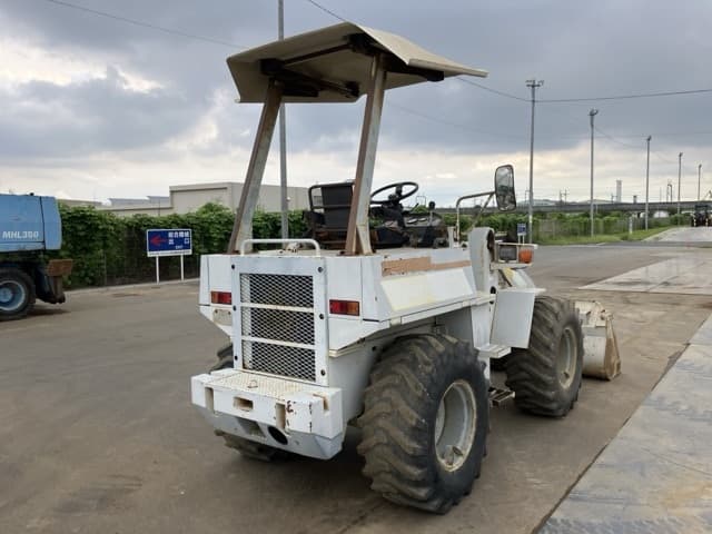 MINI WHEEL LOADER — Auction (lot 8462-50008)