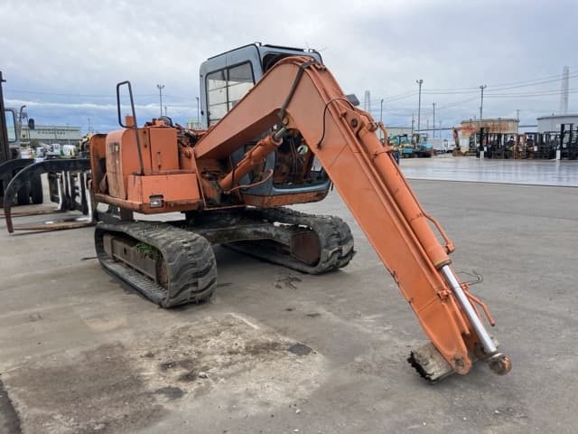 EXCAVATOR — Auction (lot 8462-51801)