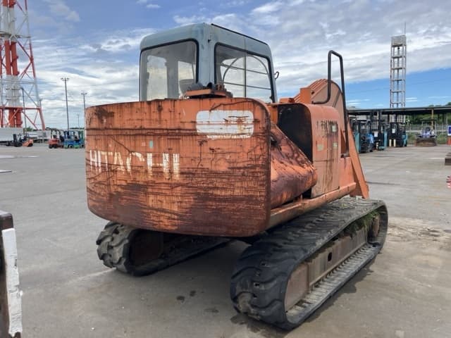 EXCAVATOR — Auction (lot 8462-51801)