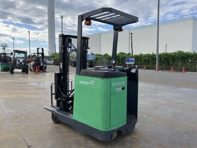 Reach Forklift — Auction (lot 8462-54003)