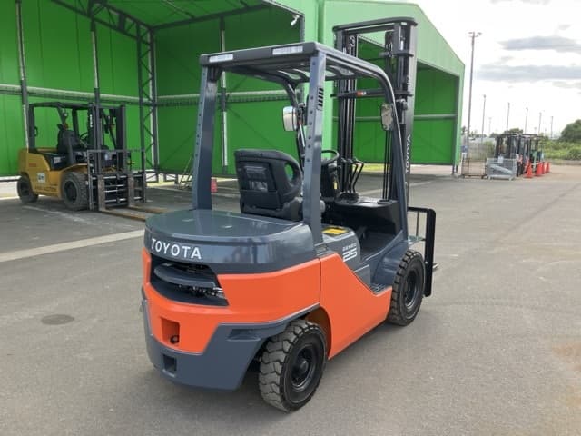 Forklift — Auction (lot 8462-54006)