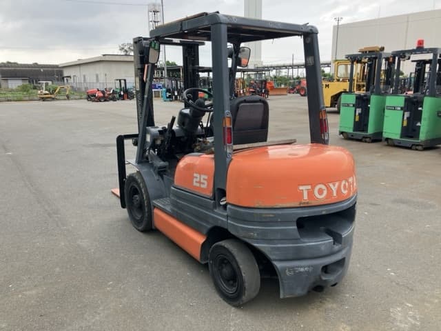 Forklift — Auction (lot 8462-54007)