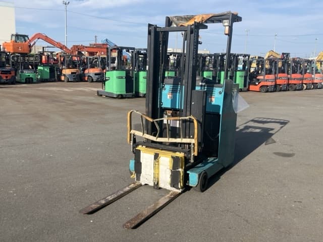 Reach Forklift — Auction (lot 8462-54015)