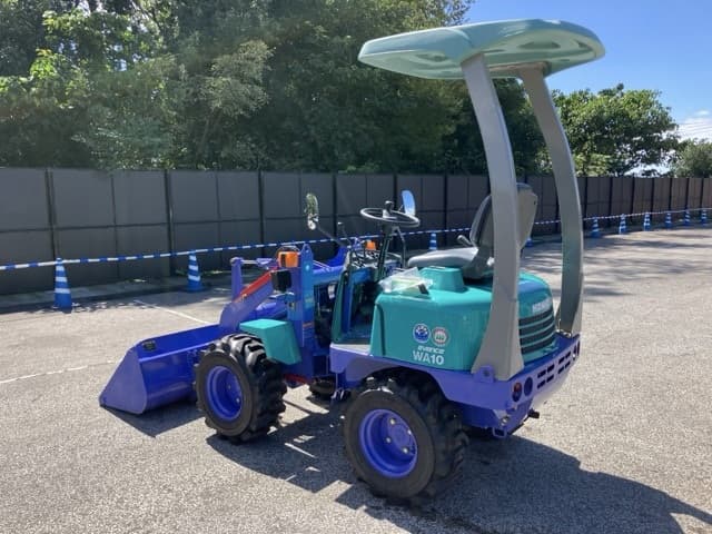MINI WHEEL LOADER — Auction (lot 8462-55)