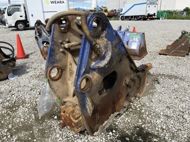BREAKER — Auction (lot 8462-56002)