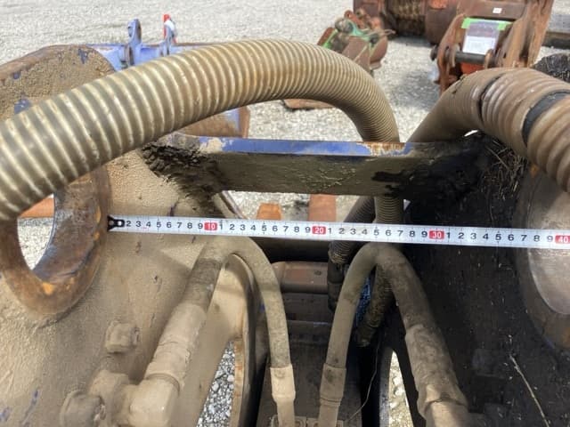 BREAKER — Auction (lot 8462-56002)