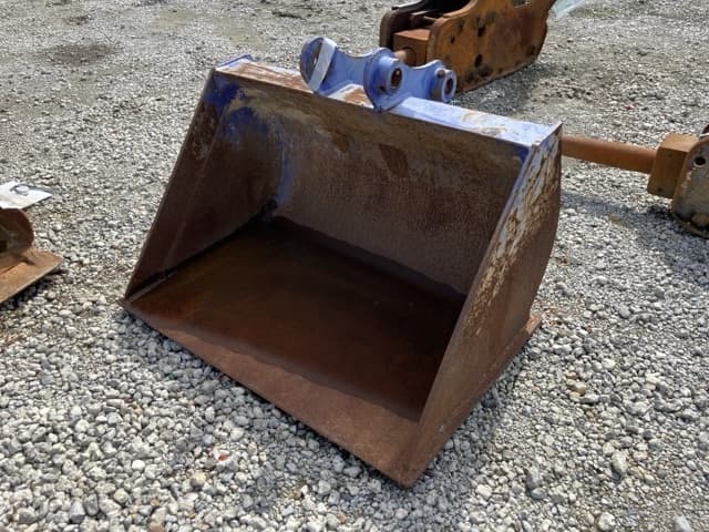 OTHER CONSTRUCTION BUCKET — Auction (lot 8462-56003)